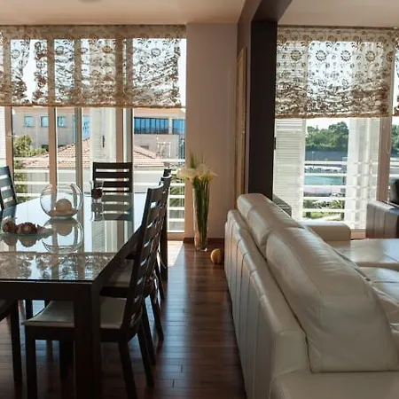 Apartment Palace 3br *