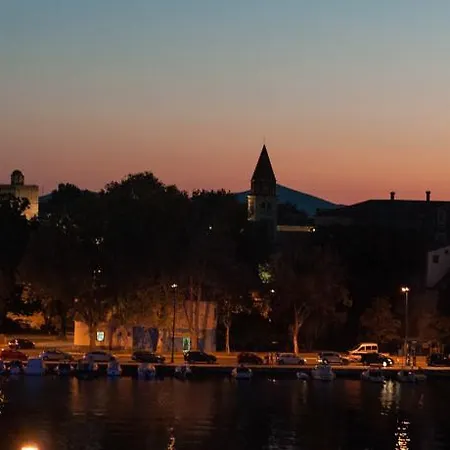 Apartment Palace 3br Zadar
