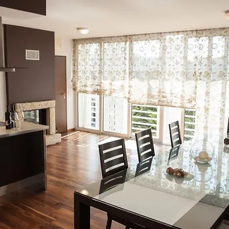 Apartment Palace 3br
