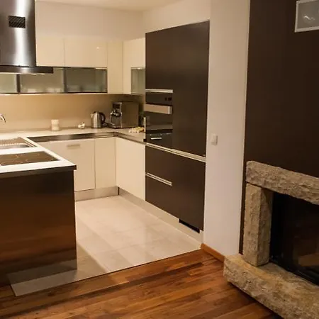 Palace 3br Apartment